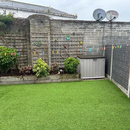 더블린 The Artane Self Catering 아파트 외부 사진