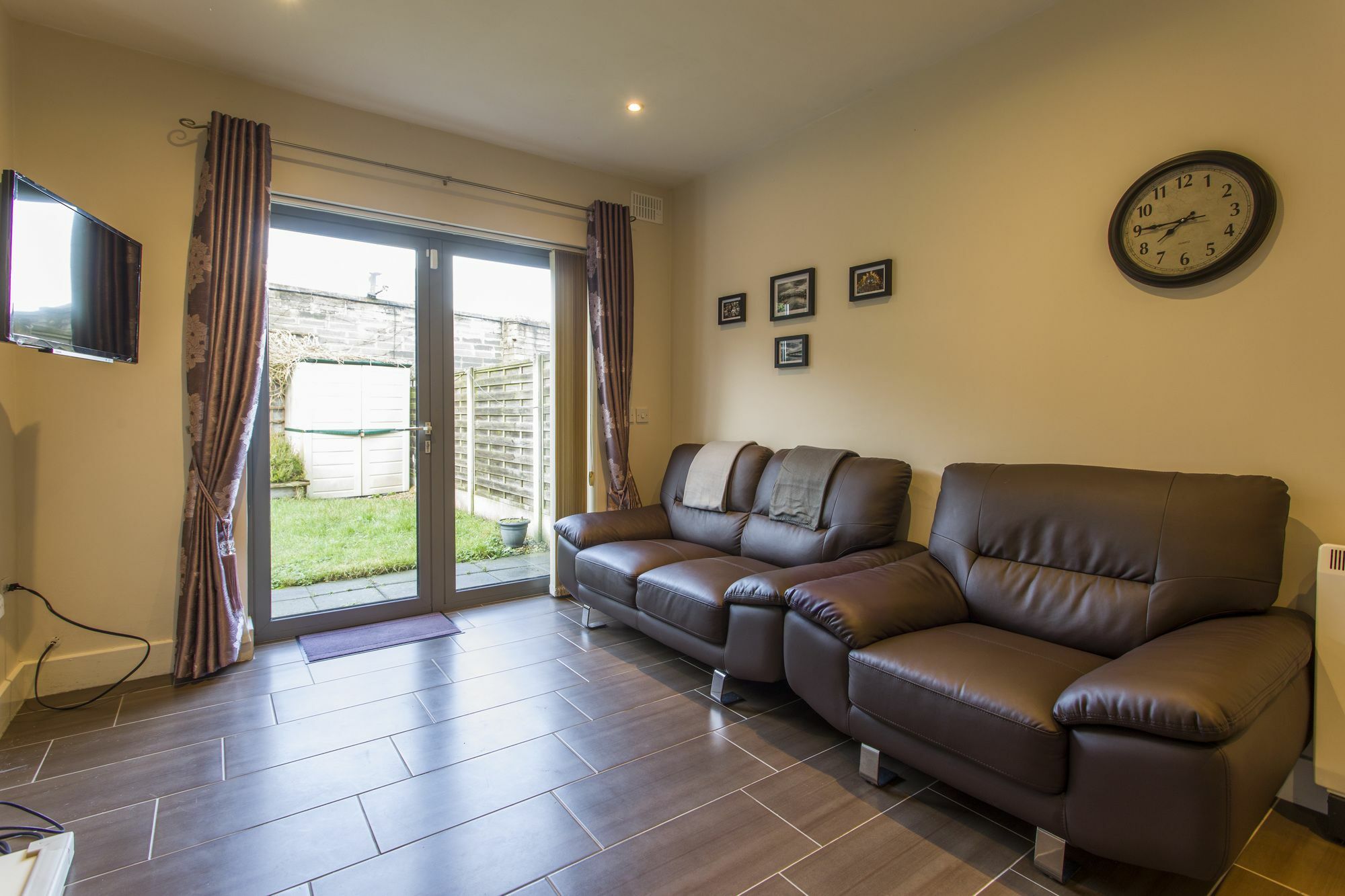 더블린 The Artane Self Catering 아파트 외부 사진